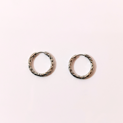 Créoles rondes martelées 20mm